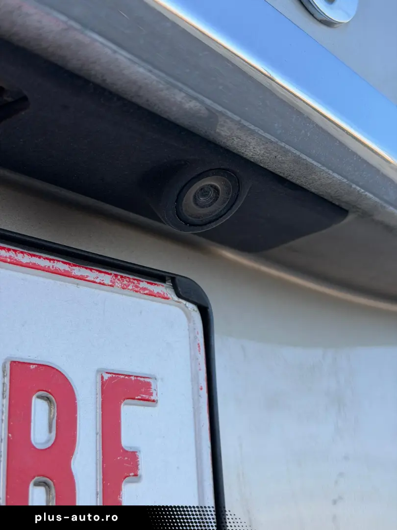 Volvo XC60 2.0 D4 Ocean Race Automat