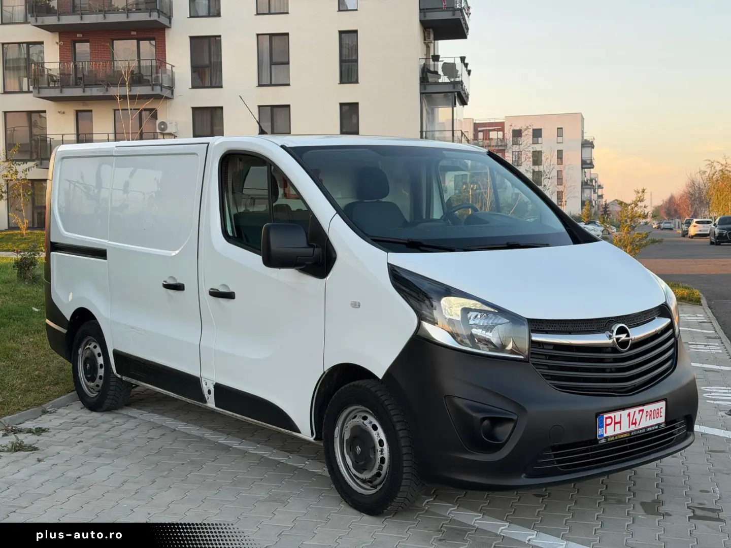 Opel Vivaro 2017 L1H1 TVA deductibil