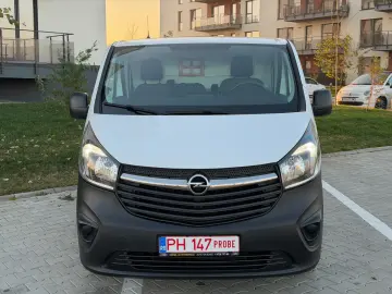 Opel Vivaro 2017 L1H1 TVA deductibil