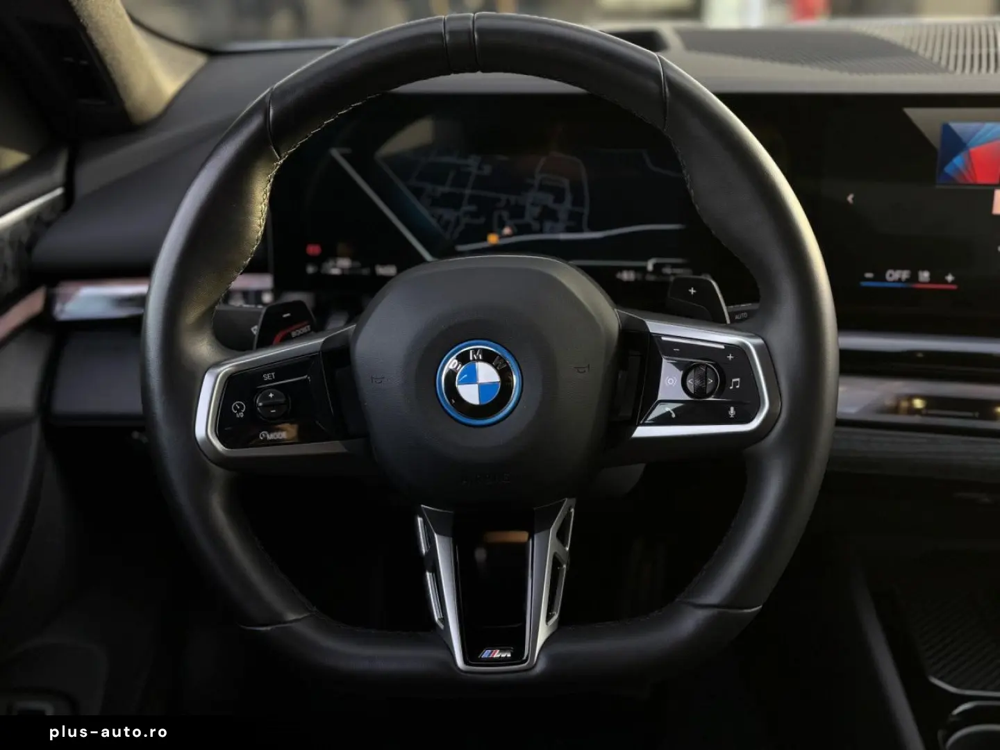 BMW 550e xDr.M Sport ACC SurView HUD Bow Wil.AHK 20