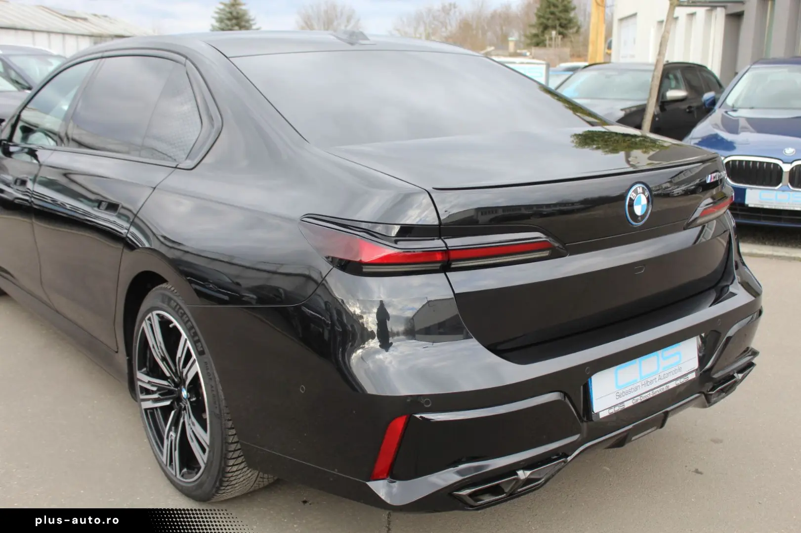 BMW M760e xDrive Bowers&Wilkins High Fond Entertaim.
