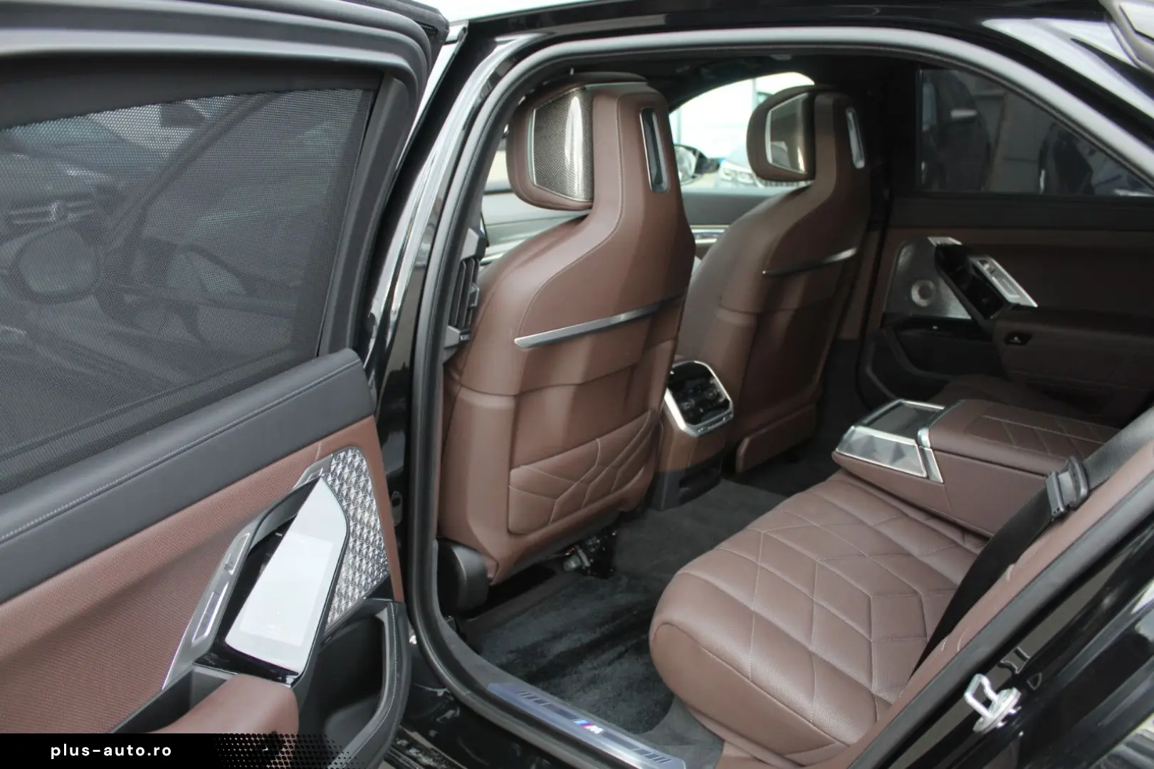 BMW M760e xDrive Bowers&Wilkins High Fond Entertaim.