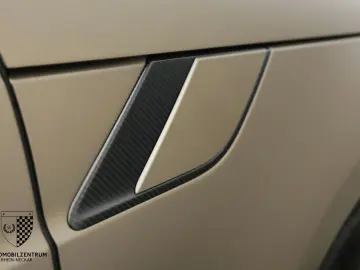 LAND ROVER Range Rover Sport P635 SV Edition One Bronze 6D