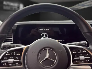 MERCEDES-BENZ GLE 350 e AMG 2x Pano AHK Night 20 LED&hellip;