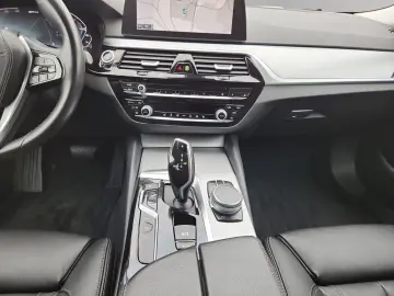 BMW 530 e xDrive Lim. Hifi Kamera Live.Cockp DAB