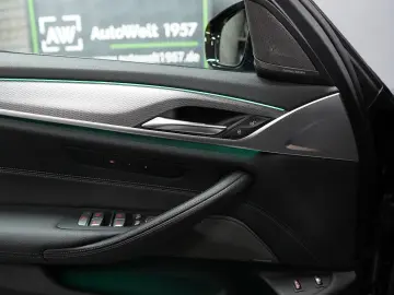 BMW 530 e Limousine M Sport Adaptive LED H&K