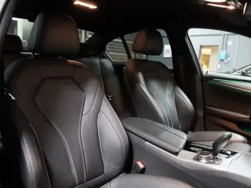 BMW 530 e Limousine M Sport Adaptive LED H&K