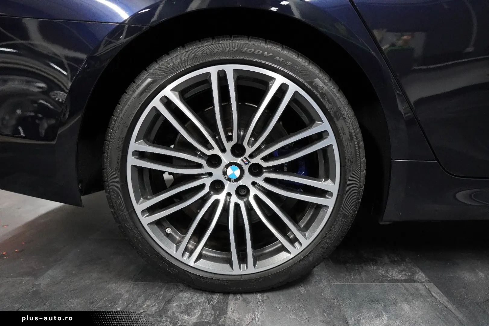 BMW 530 e Limousine M Sport Adaptive LED H&K