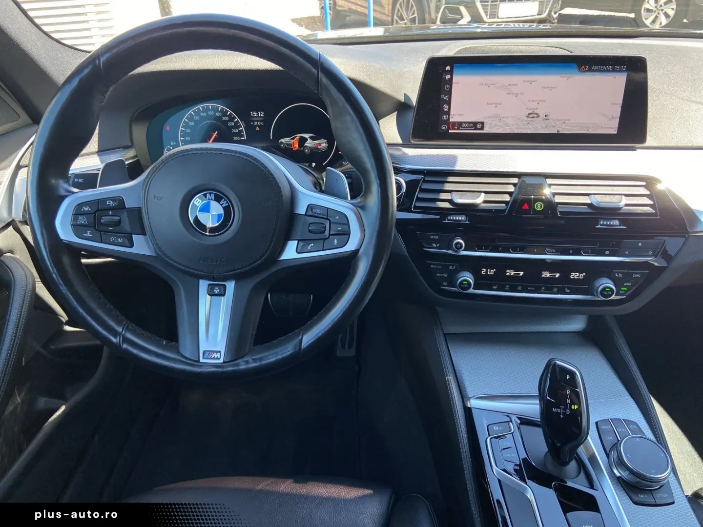 BMW 520i Aut. M Sport   AHK Leder LED SD HuD