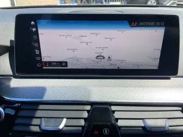 BMW 520i Aut. M Sport   AHK Leder LED SD HuD