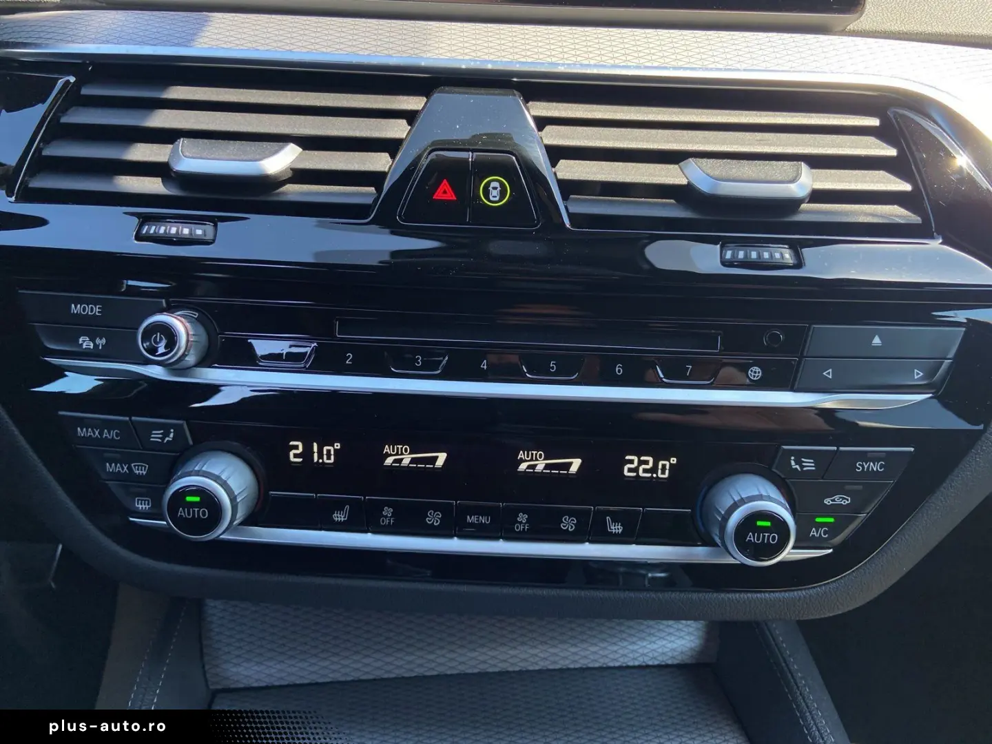 BMW 520i Aut. M Sport   AHK Leder LED SD HuD