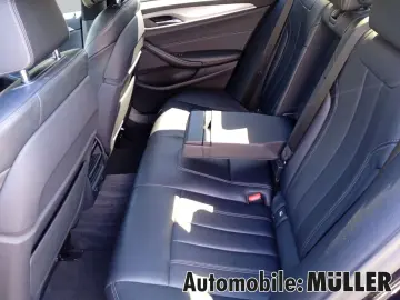 BMW 520 i Lim MSPORT HUD ADPT.LED KAMERA PARK-ASSIST