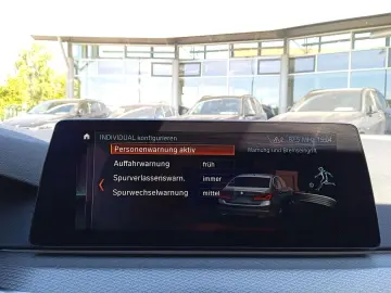 BMW 520 i Lim MSPORT HUD ADPT.LED KAMERA PARK-ASSIST