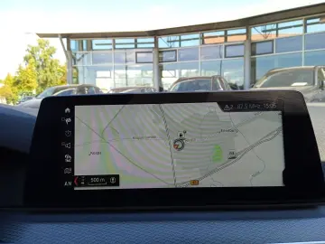 BMW 520 i Lim MSPORT HUD ADPT.LED KAMERA PARK-ASSIST