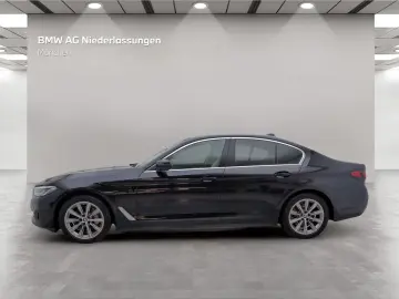 BMW 530e Limousine Navi Kamera LED Sitzheizung