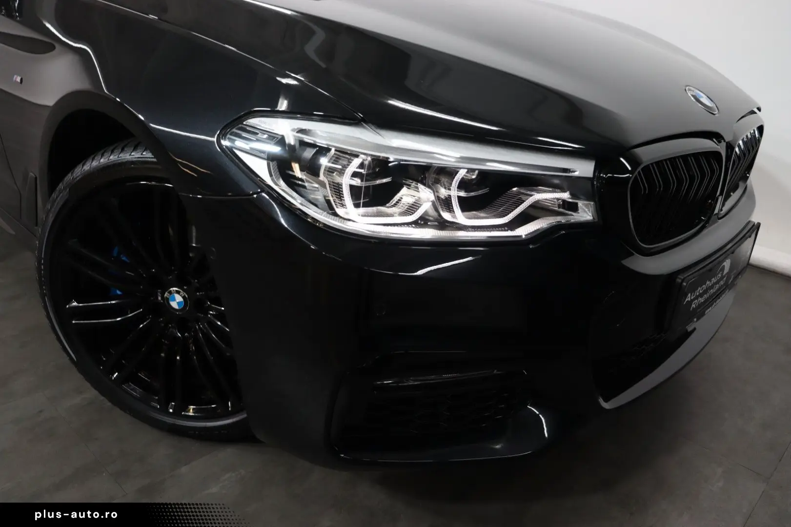 BMW 530i Lim. M-Sport  SHADOW VCOCKPIT KAM ALCANTARA