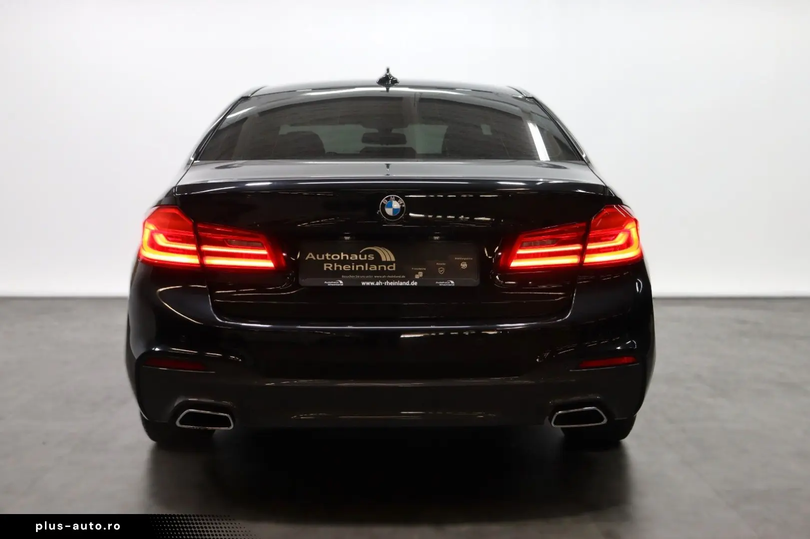 BMW 530i Lim. M-Sport  SHADOW VCOCKPIT KAM ALCANTARA