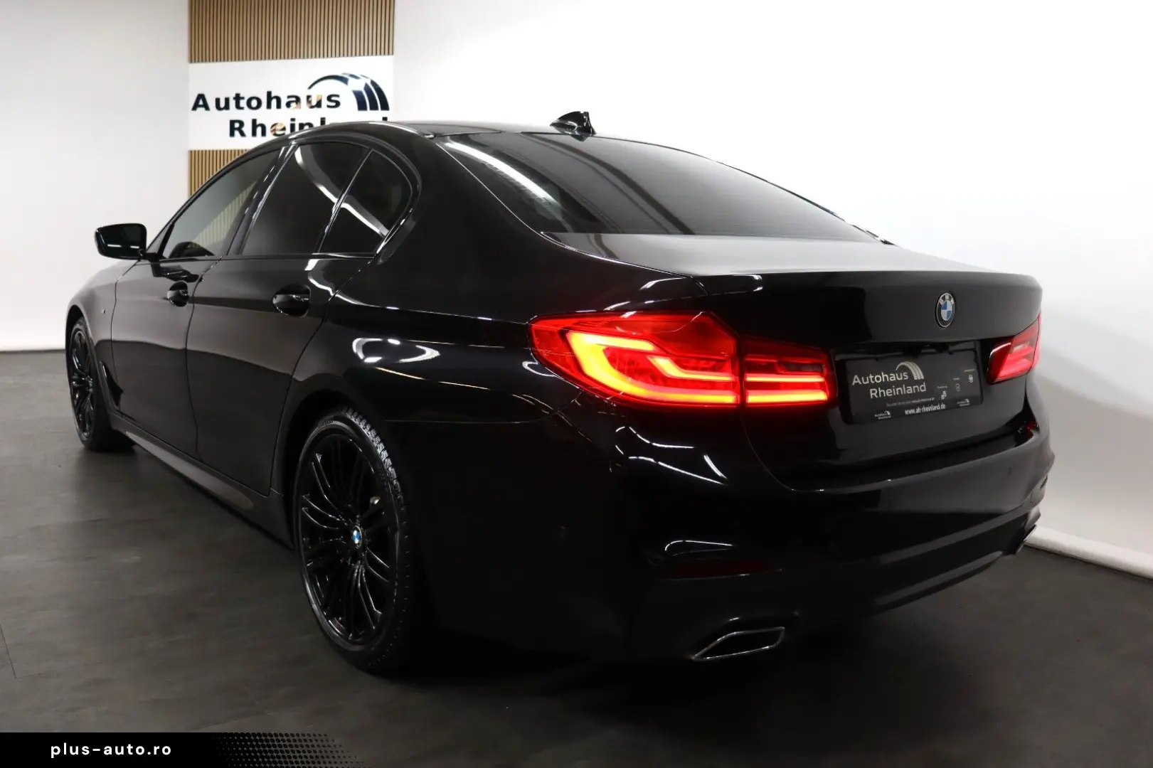 BMW 530i Lim. M-Sport  SHADOW VCOCKPIT KAM ALCANTARA