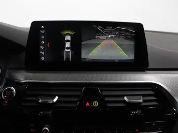 BMW 530i Lim. M-Sport  SHADOW VCOCKPIT KAM ALCANTARA