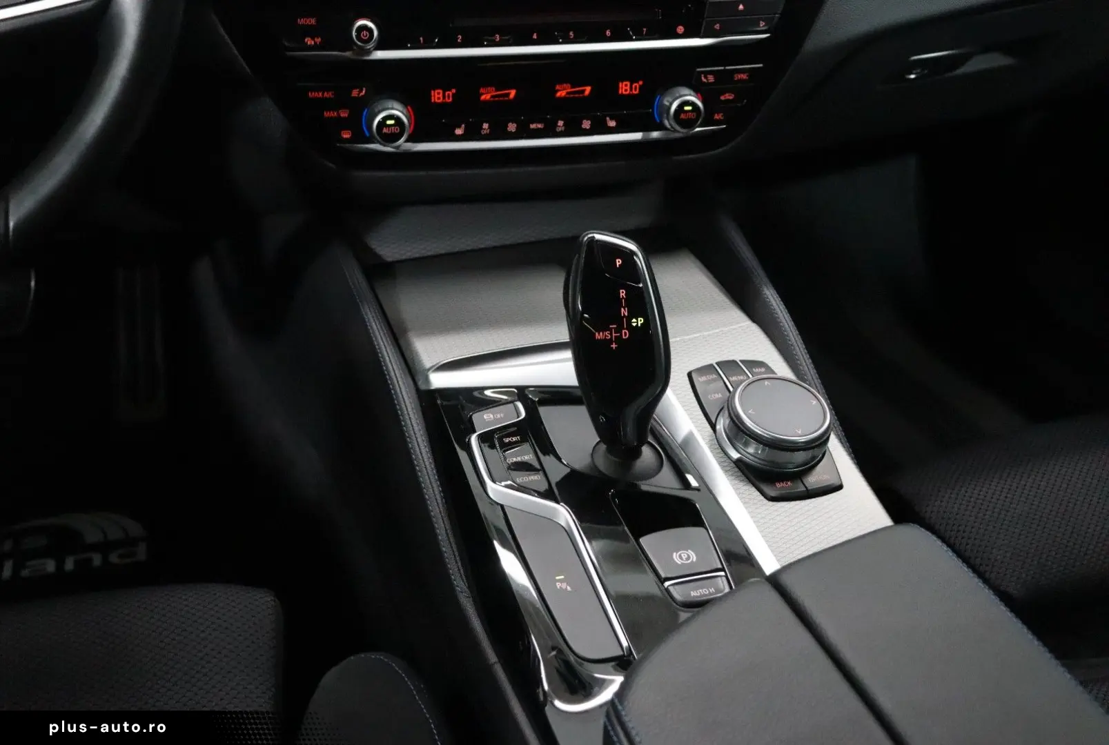 BMW 530i Lim. M-Sport  SHADOW VCOCKPIT KAM ALCANTARA