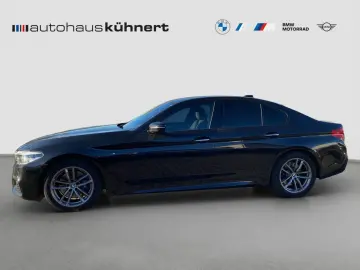 BMW 530d xDrive    M-Sport LED AHK HUD H&K Carplay