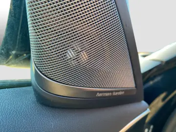 BMW 530d xDrive    M-Sport LED AHK HUD H&K Carplay