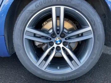 BMW 520 d xDr Lim HUD AHK Navi Dig Cockpit Soundsyst