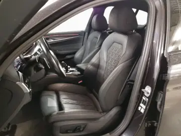 BMW 520i M SPORT LCPr Sportsitz Kam 4-Klima HiFi 19