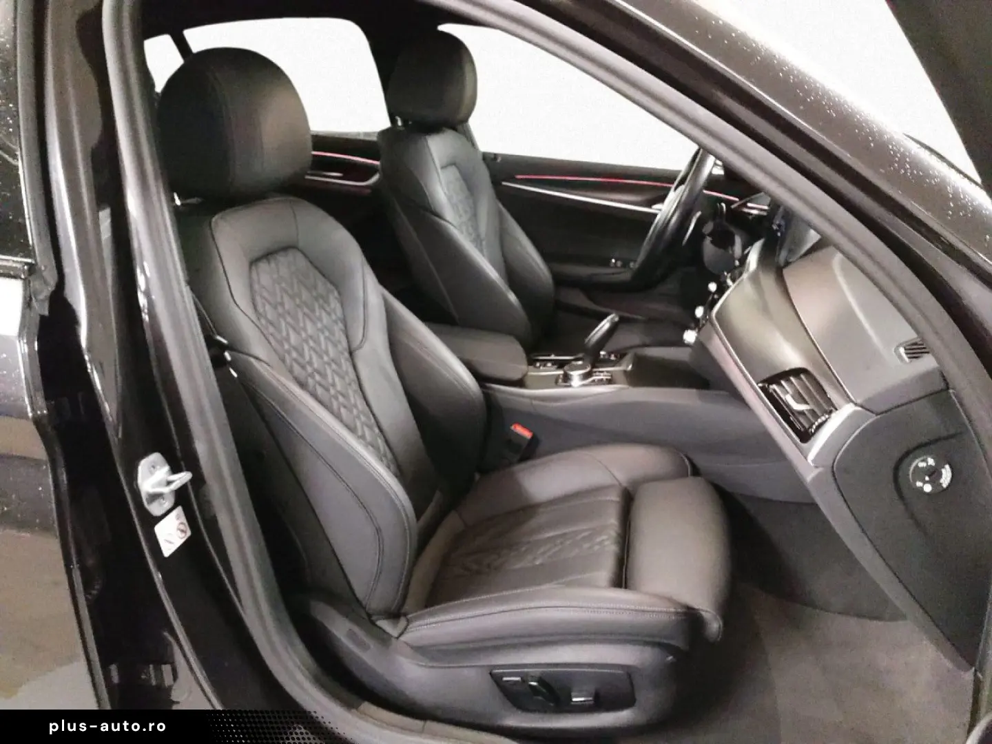 BMW 520i M SPORT LCPr Sportsitz Kam 4-Klima HiFi 19