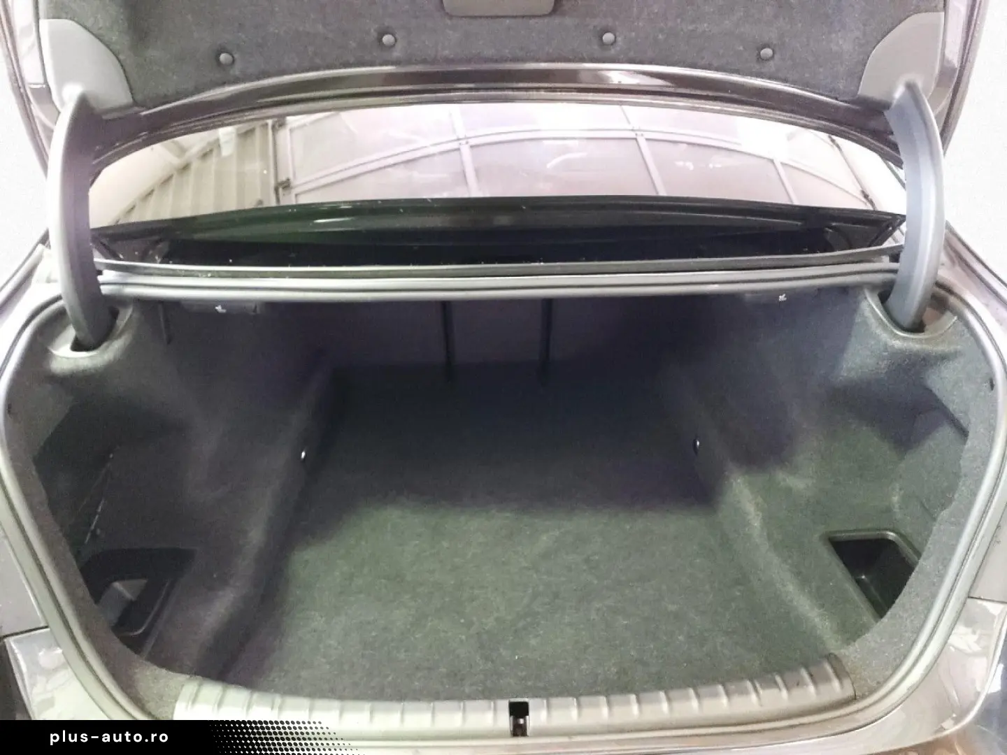 BMW 520i M SPORT LCPr Sportsitz Kam 4-Klima HiFi 19