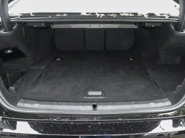 BMW 520e Aut. AHK RFK NAVI LED Sound Syst. PDC V H D