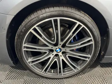 BMW 530i Lim. xDr. M SPORT LED-ACC-H&K-HUD-R.KAM-AHK