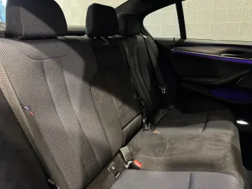 BMW 530i Lim. xDr. M SPORT LED-ACC-H&K-HUD-R.KAM-AHK