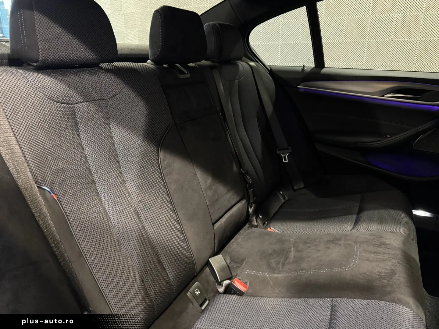 BMW 530i Lim. xDr. M SPORT LED-ACC-H&K-HUD-R.KAM-AHK