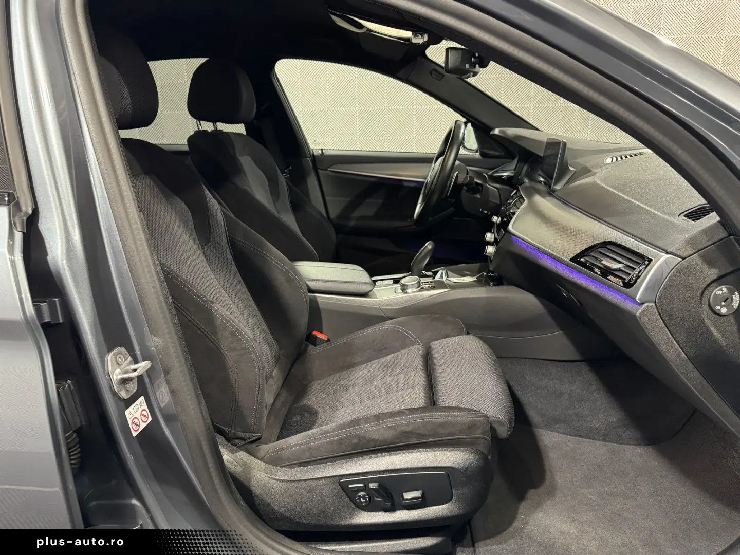 BMW 530i Lim. xDr. M SPORT LED-ACC-H&K-HUD-R.KAM-AHK