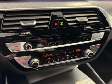 BMW 530i Lim. xDr. M SPORT LED-ACC-H&K-HUD-R.KAM-AHK