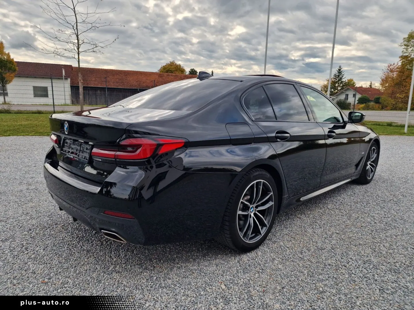 BMW 520d M Sport  AHK RFK Driv.Ass.Prof. Leder HiFi