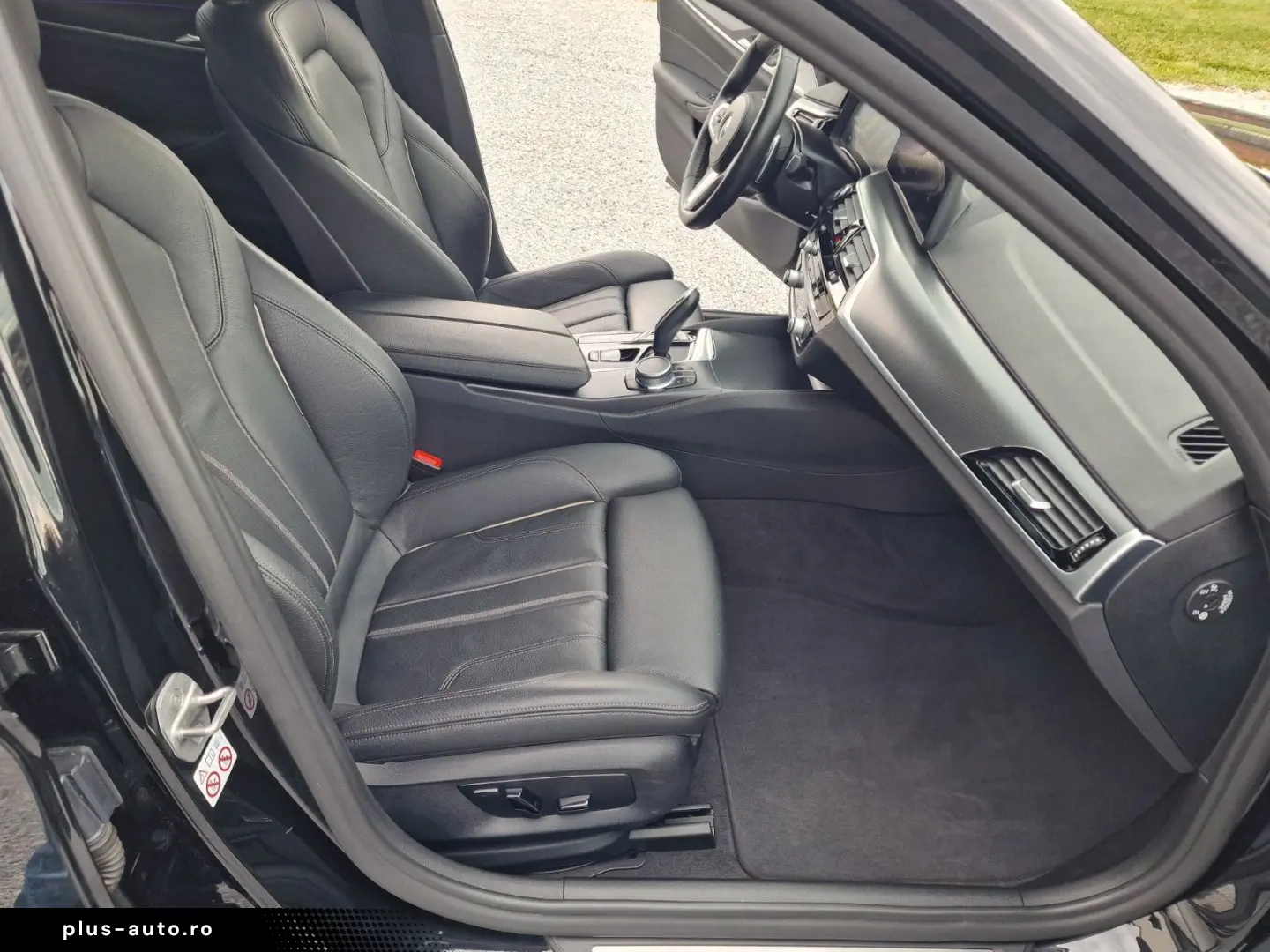 BMW 520d M Sport  AHK RFK Driv.Ass.Prof. Leder HiFi