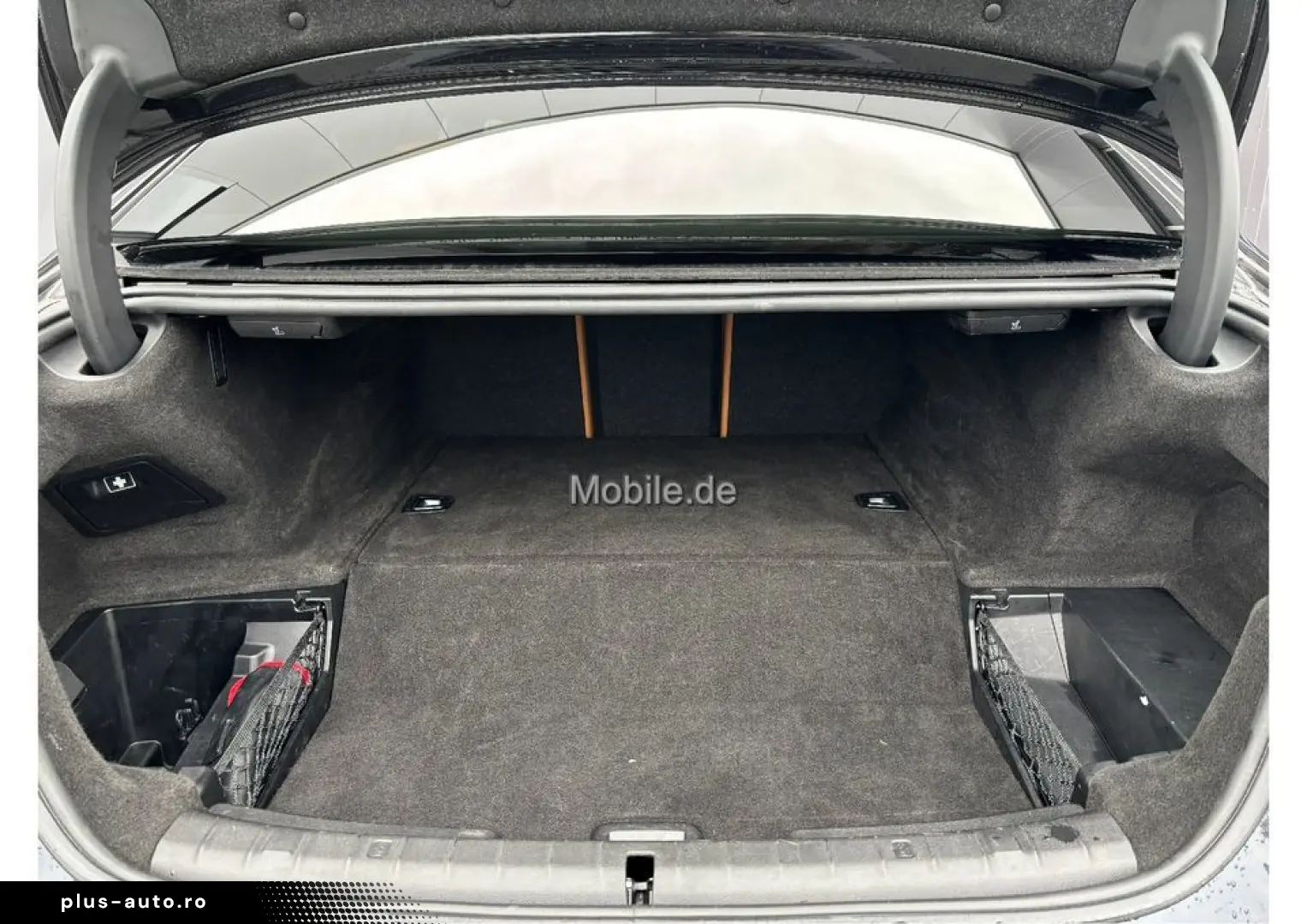 BMW 530e M-Paket el.AHK HeadUP Glasdach Driv.Ass.Pro