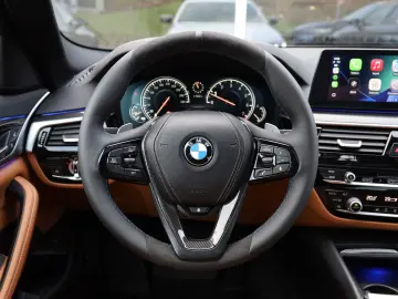 BMW 540i xDrive HUD LASER 4xSHZ LHZ TOTW KAMERA R20