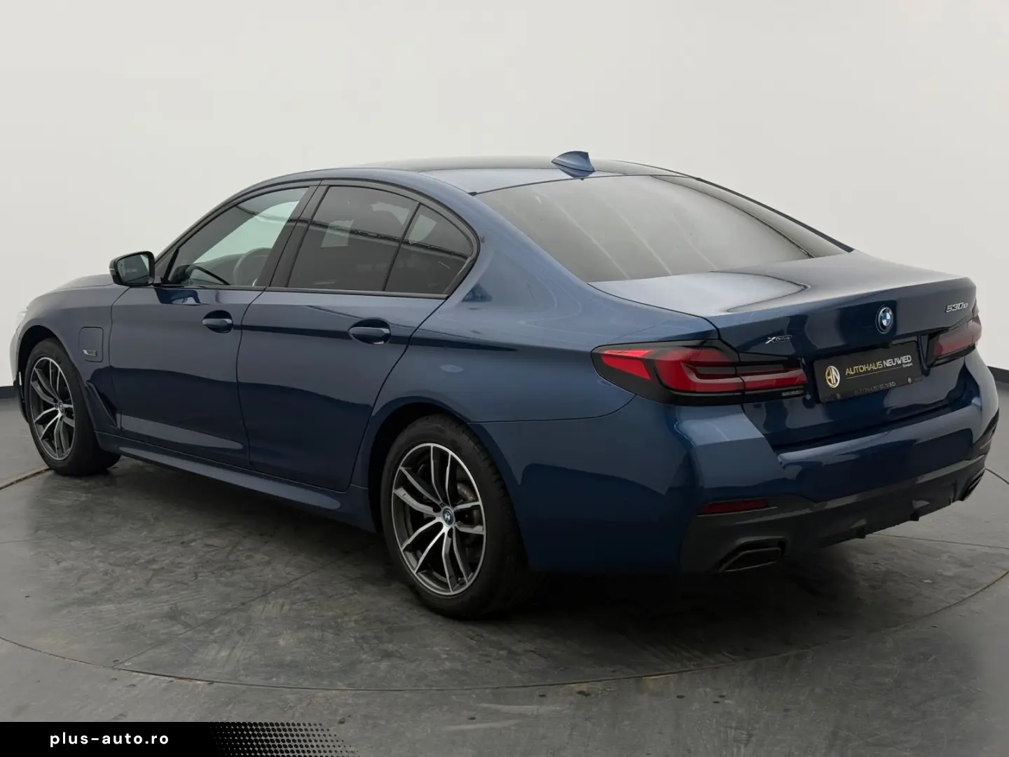BMW 530e xDrive  LASER M-SPORT CAM DA-PROF HUD H K