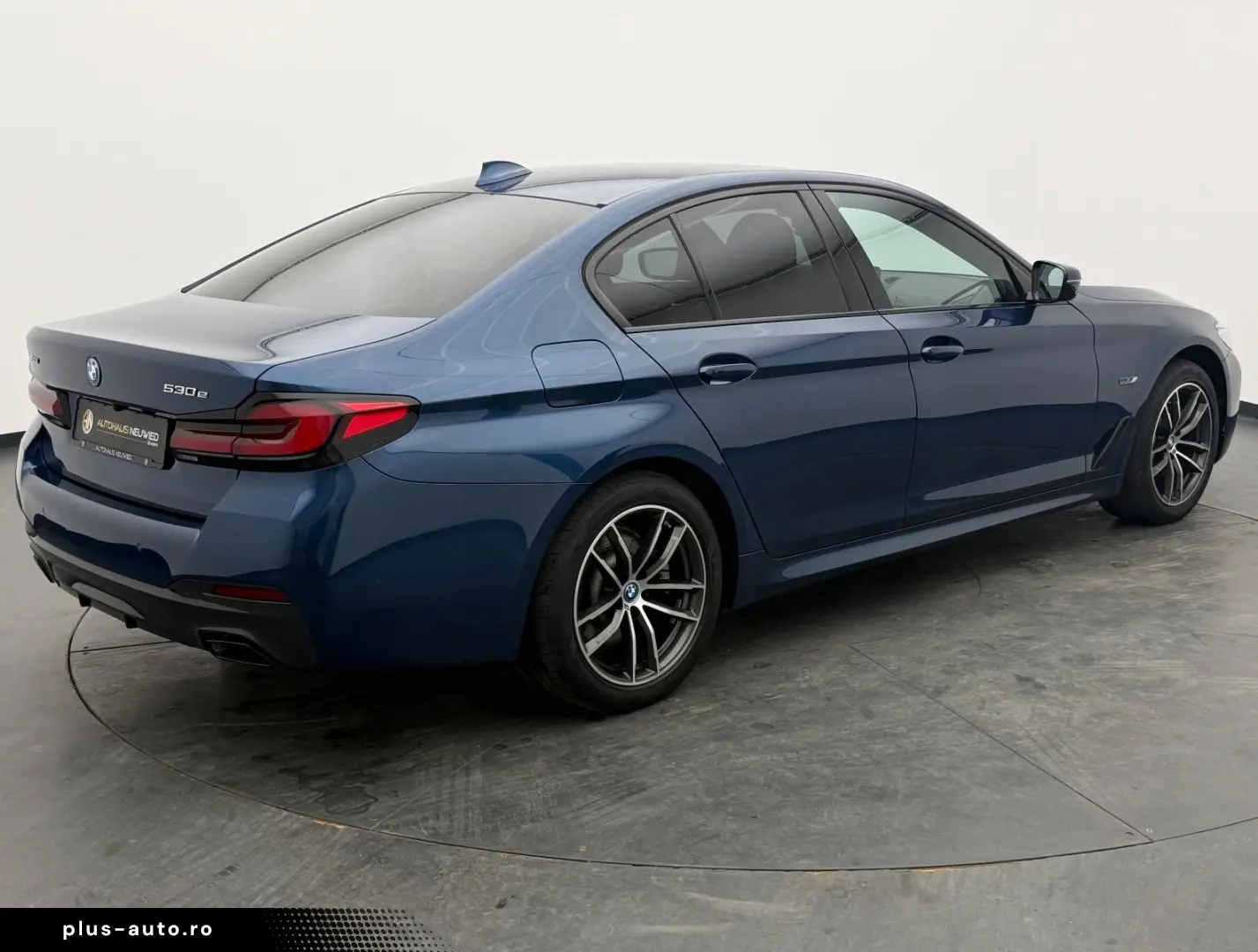 BMW 530e xDrive  LASER M-SPORT CAM DA-PROF HUD H K