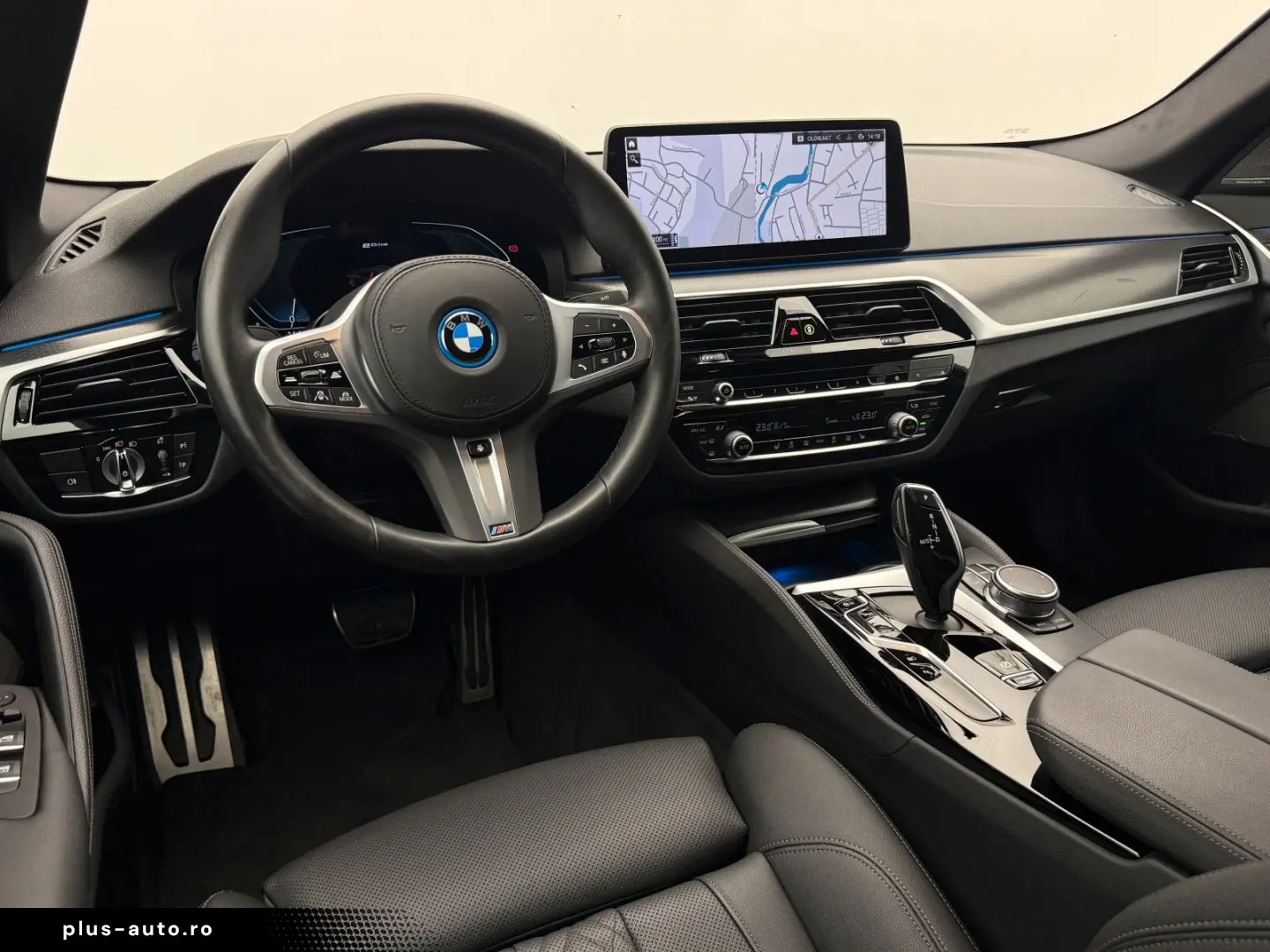 BMW 530e xDrive  LASER M-SPORT CAM DA-PROF HUD H K