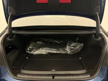 BMW 530e xDrive  LASER M-SPORT CAM DA-PROF HUD H K