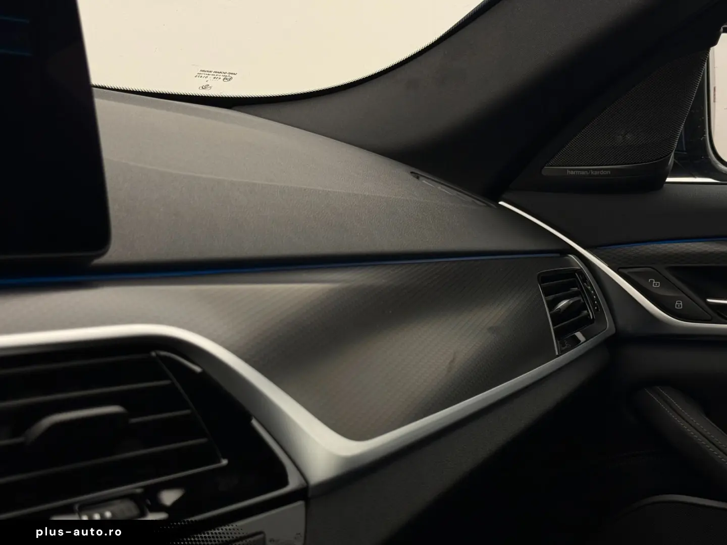 BMW 530e xDrive  LASER M-SPORT CAM DA-PROF HUD H K