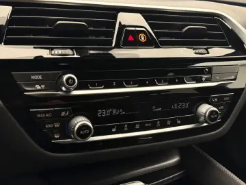 BMW 530e xDrive  LASER M-SPORT CAM DA-PROF HUD H K