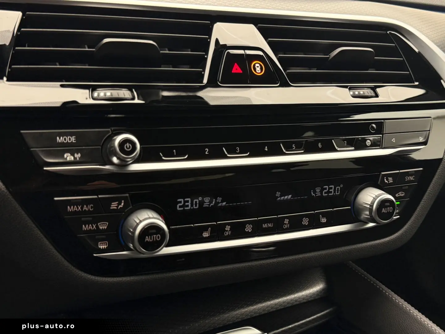 BMW 530e xDrive  LASER M-SPORT CAM DA-PROF HUD H K