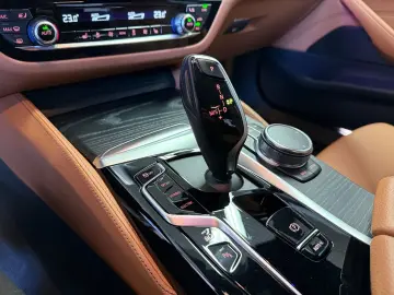 BMW 530eLim. M Sport PRO a.LED Navi Kamera Leder PDC