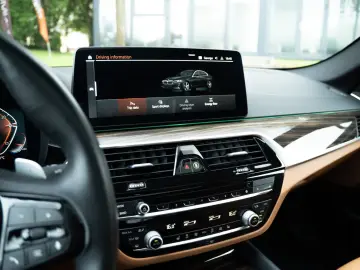 BMW 540i RWD 360 HUD HARMAN KARDON