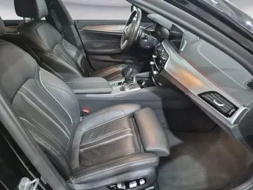 BMW 530i xDrive M Sportpaket Innovationsp. EDC AHK